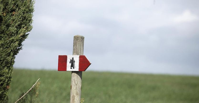 Via Francigena e Cammino di Santiago: l’evoluzione anche tech dei tracciati più amati dai pellegrini