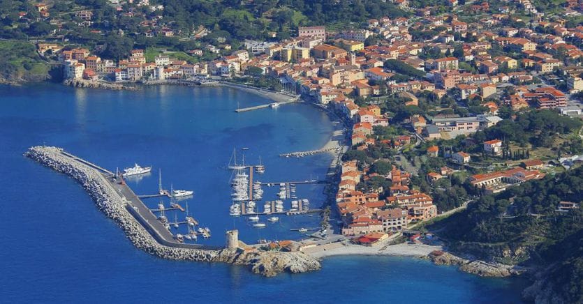 Da Linosa al Giglio: le piccole isole che il mondo ci invidia