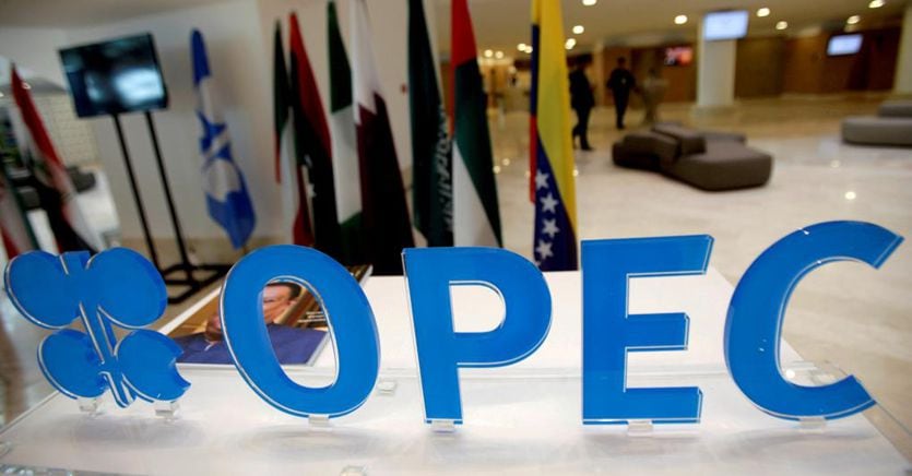 Oil, the Emirates block the agreement at OPEC + to increase production