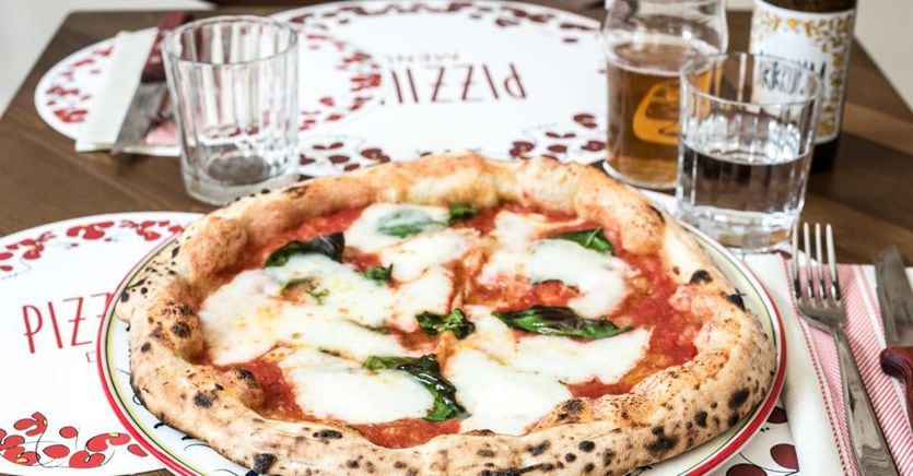 Equinox entra nella catena Pizzium: avrà il 40% della società