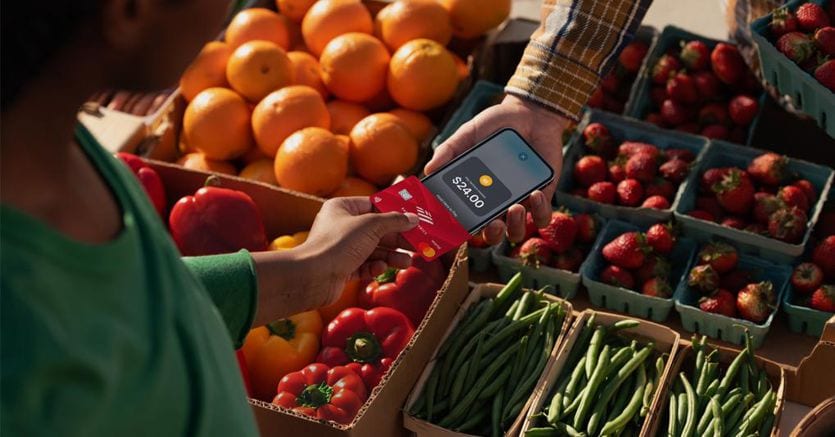 iPhone diventa un Pos: Apple abilita il telefono a ricevere pagamenti contactless - Il Sole 24 ORE