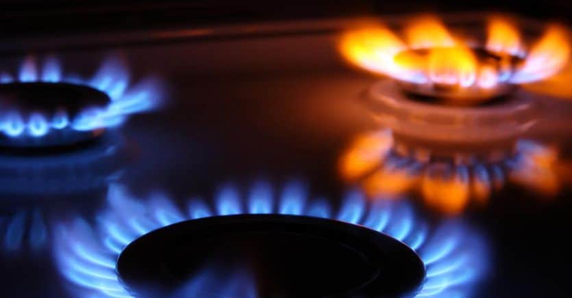 Electricity and gas bills: here’s how to save and the available offers