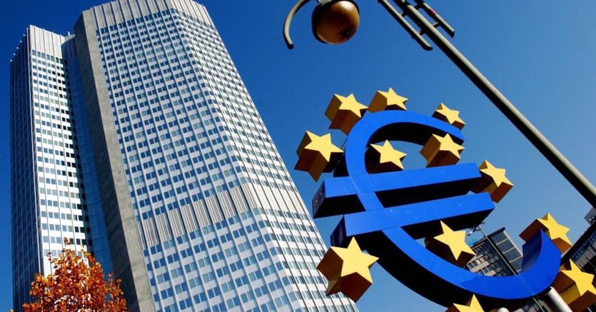 European Central Bank shuts down quantitative easing and announces pressure