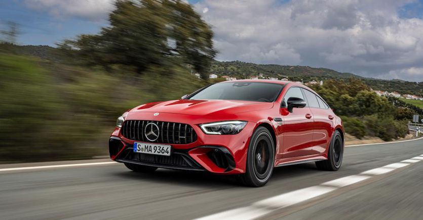 Mercedes-Amg 63 S E Performance, l’abbiamo provata su strada e in pista