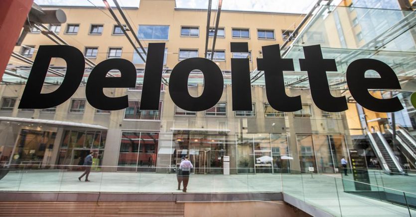 Deloitte strengthens its sustainability and hires 450 professionals