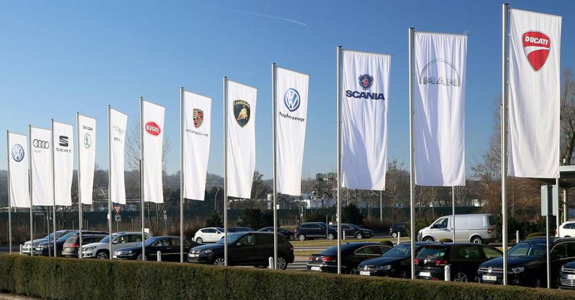 Mercato europeo in crescita a ottobre. Boom di auto elettriche: brillano le Volkswagen ID (+ 40%)