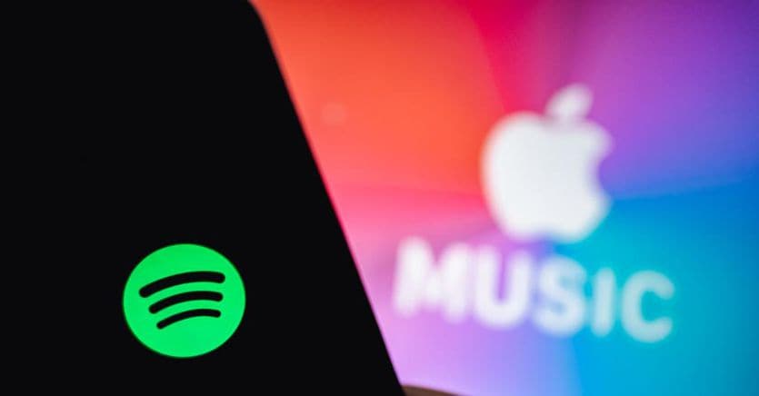 Pending the Digital Market Act, Spotify writes to Margrethe Vestager to take action against Apple