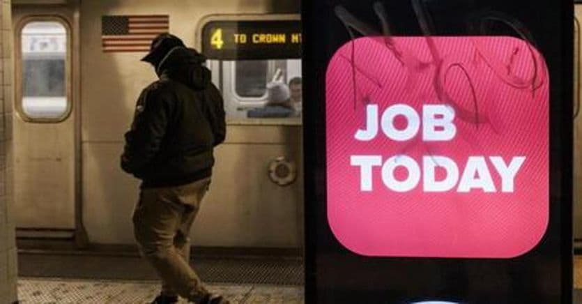 US jobs rise in December, unemployment falls to 3.5%