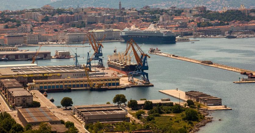Trieste, over 100 million to recover the eighteenth-century port