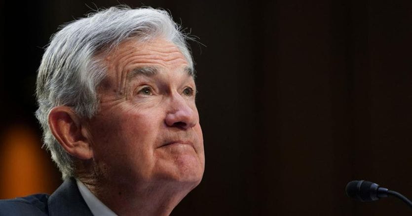 Ancora effetto Powell sulle Borse. Piazza Affari apre in calo, ma evita scossone