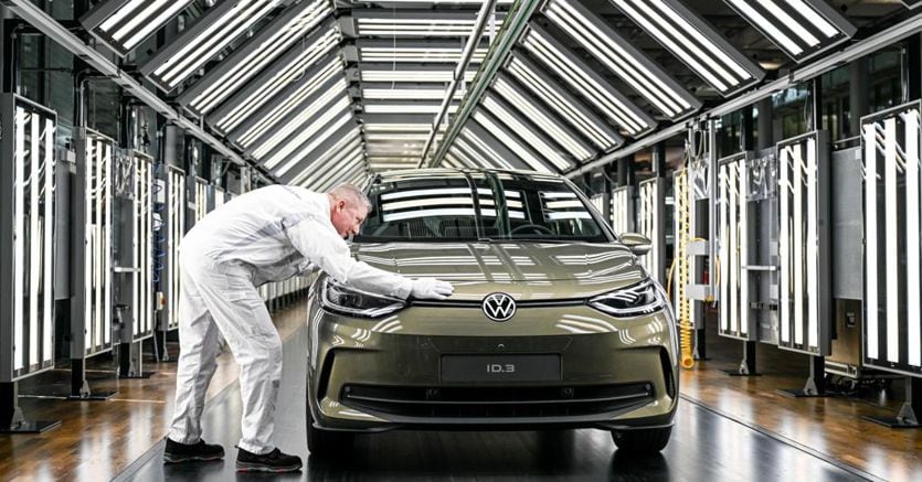 Volkswagen batteries between Europe and the United States.  They weigh 10 billion of Biden’s anger