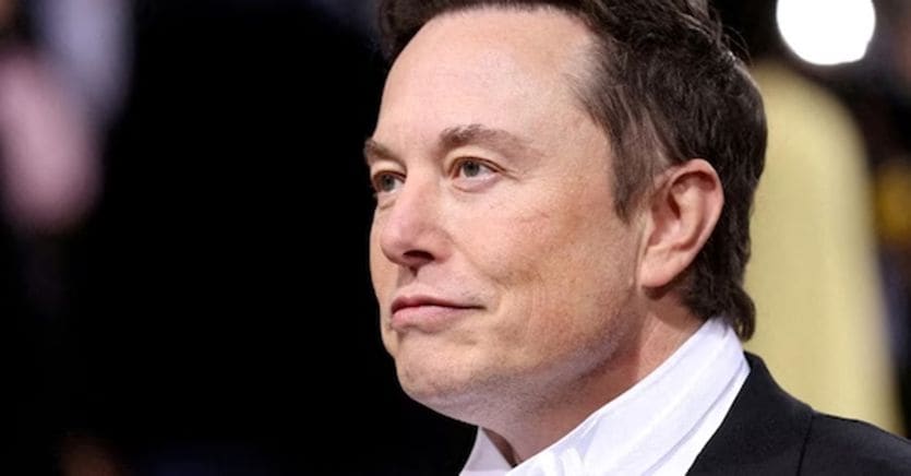 Twitter plagued by bugs and blackouts: what's happening to social media in the Musk era