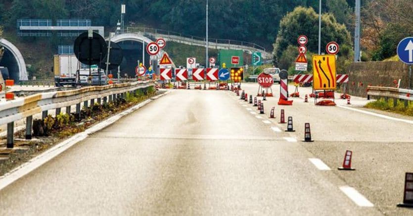 Waste traffic, the prosecutor seizes construction sites on the Novara ring road