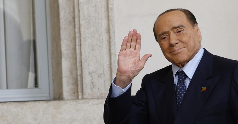 Farewell to Berlusconi, tomorrow state funeral in Milan and national mourning.  Parliament suspended until Wednesday