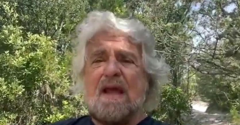 Grillo brakes on the citizens' brigades, "stop it was a joke!"