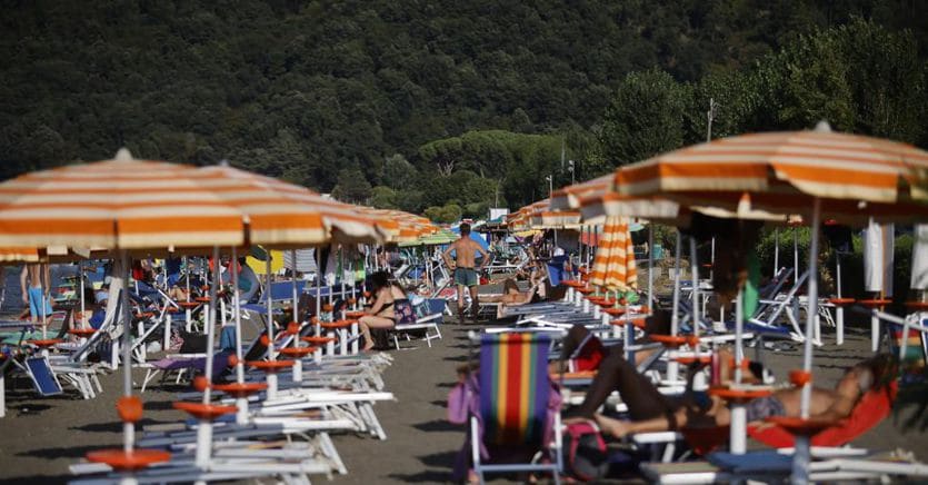 Mediados de agosto No se agotó Agotado: número récord de turistas extranjeros pero italianos en declive