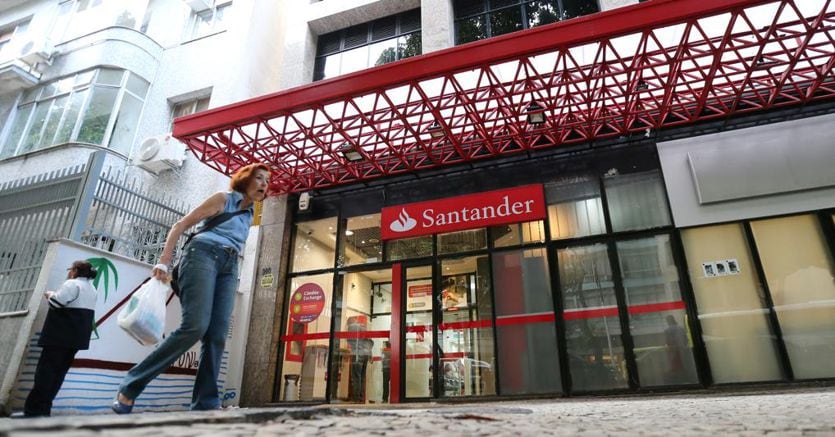 Santander, sulla ristrutturazione trattativa in salita con i sindacati