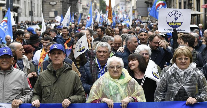 Sabato di piazze contrapposte: a Milano Lega a sostegno di Israele e corteo dei giovani palestinesi - Il Sole 24 ORE