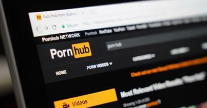 Commissione europea impone limiti ai siti porno: le nuove regole ...