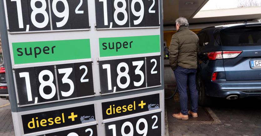 Il consiglio di Stato boccia i cartelloni con il prezzo medio della benzina