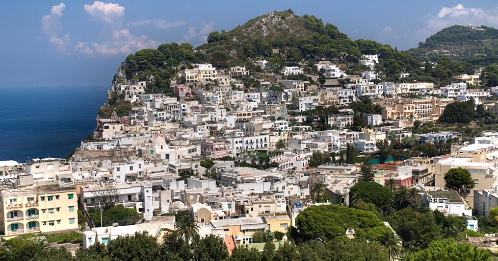 Seconde Case Prezzi In Calo E Affitti In Rialzo Capri La Localita Piu Cara Il Sole 24 Ore