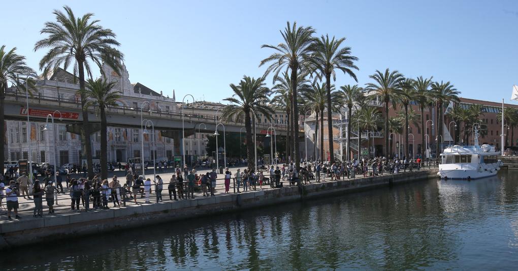 Il lungomare di Genova  (Agf) 