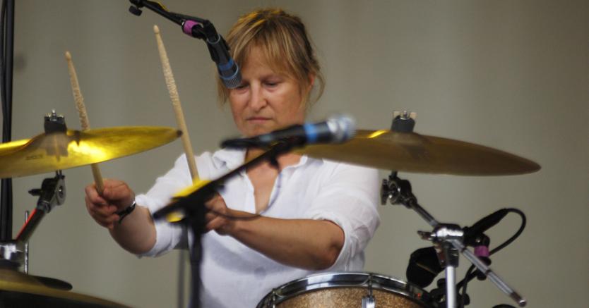 Georgia Hubley, batterista e cantante di Yo La Tengo