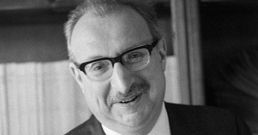 Giorgio Manganelli nel 1973 a Roma
