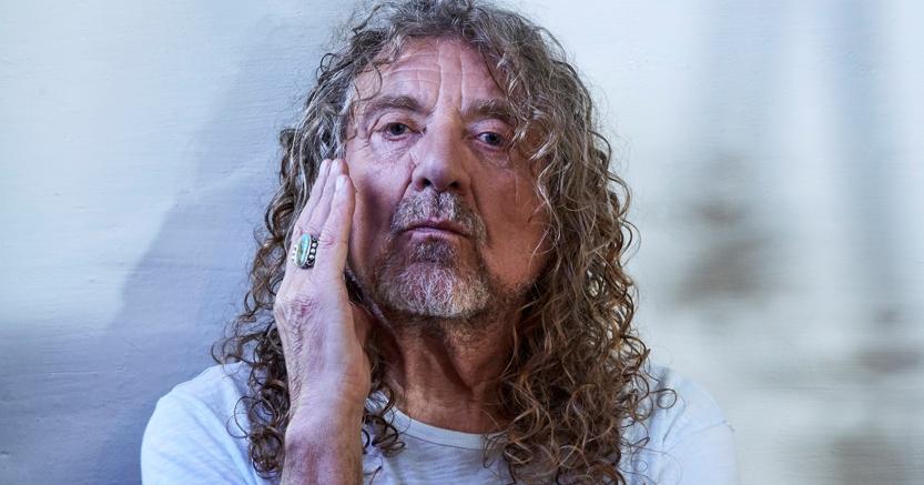 Robert Plant, eterno front leader dei Lez Zeppelin, si esibisce al Milano Summer Festival