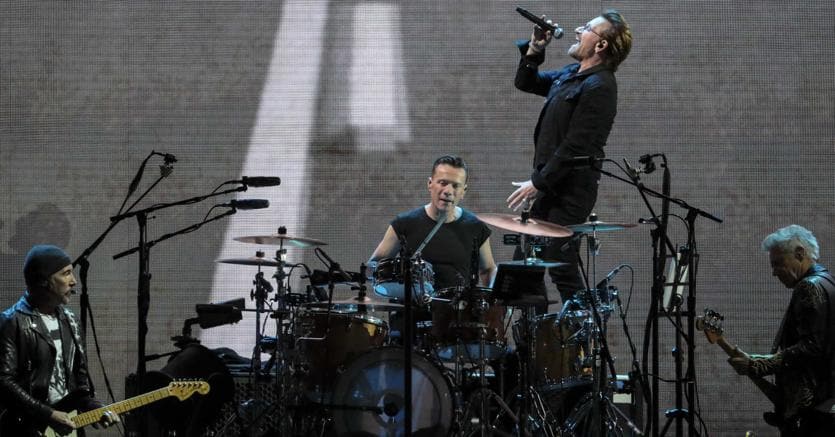 Gli U2 tornano dal vivo in Italia con quattro date al Forum di Assago (Agf)