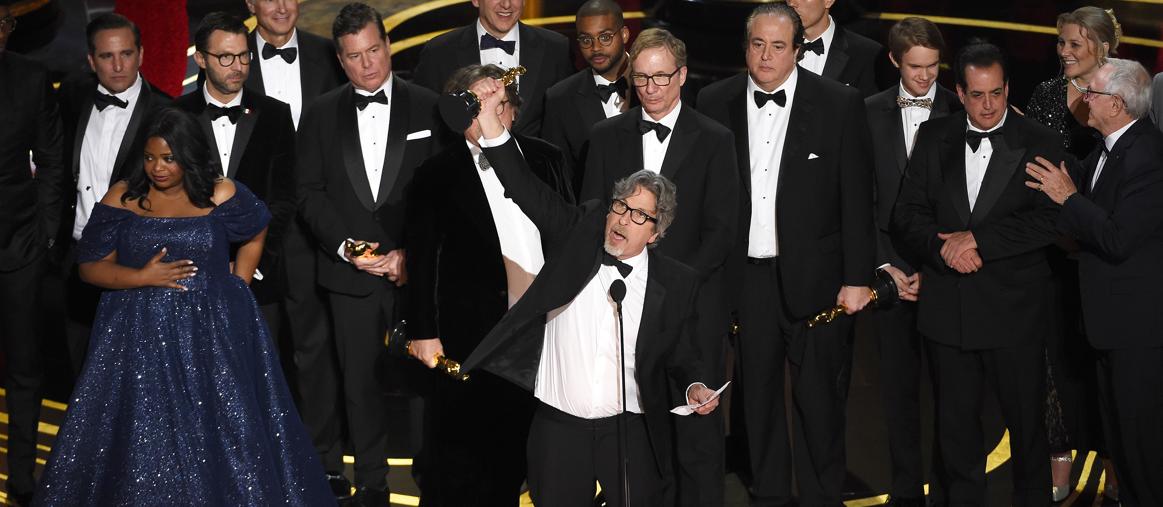 Green Book è Il Miglior Film Tre Oscar A Cuarón Il Sole
