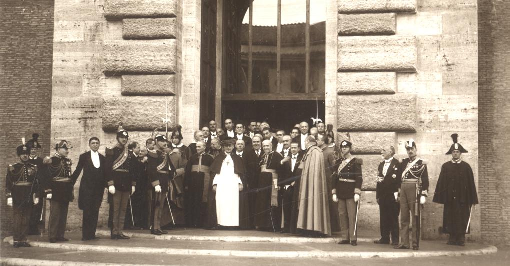 7 dicembre 1932. Papa Pio XI inaugura il nuovo ingresso dei Musei Vaticani 