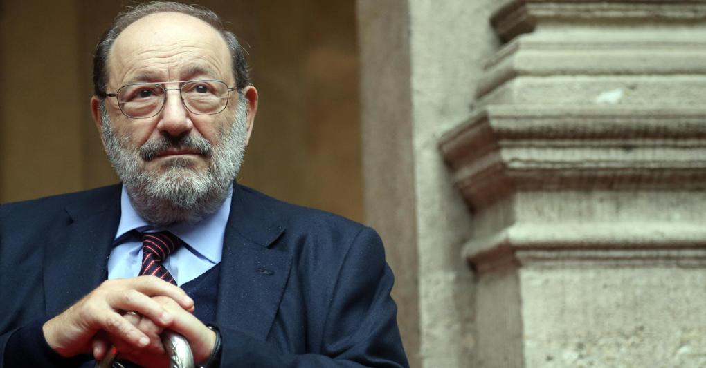 Lo scrittore Umberto Eco (Ansa) 
