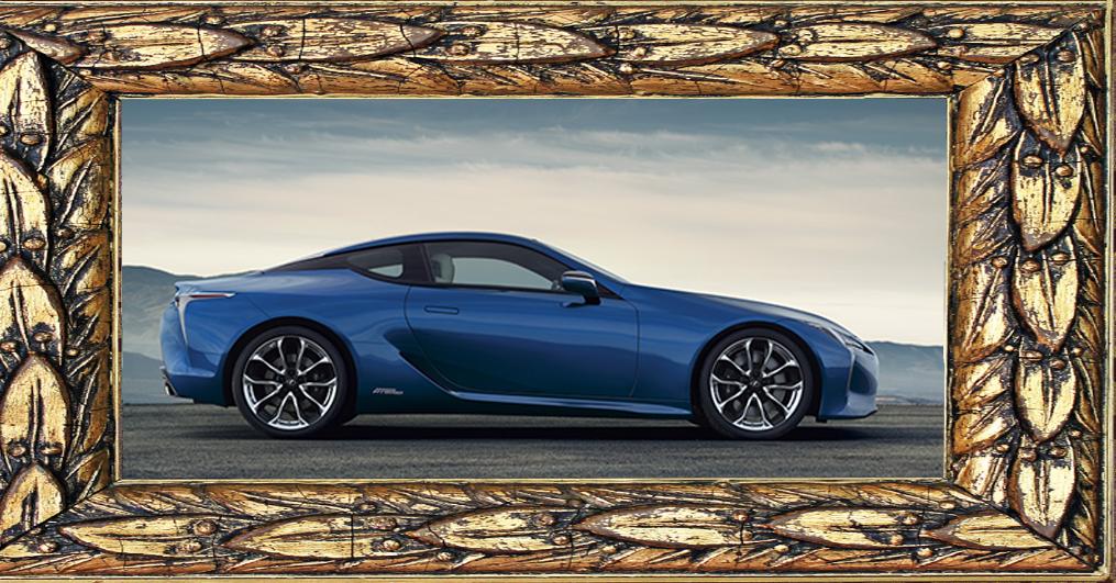 LEXUS LC Hybrid, con motore V6 da 3,5 litri (105.500 €). 