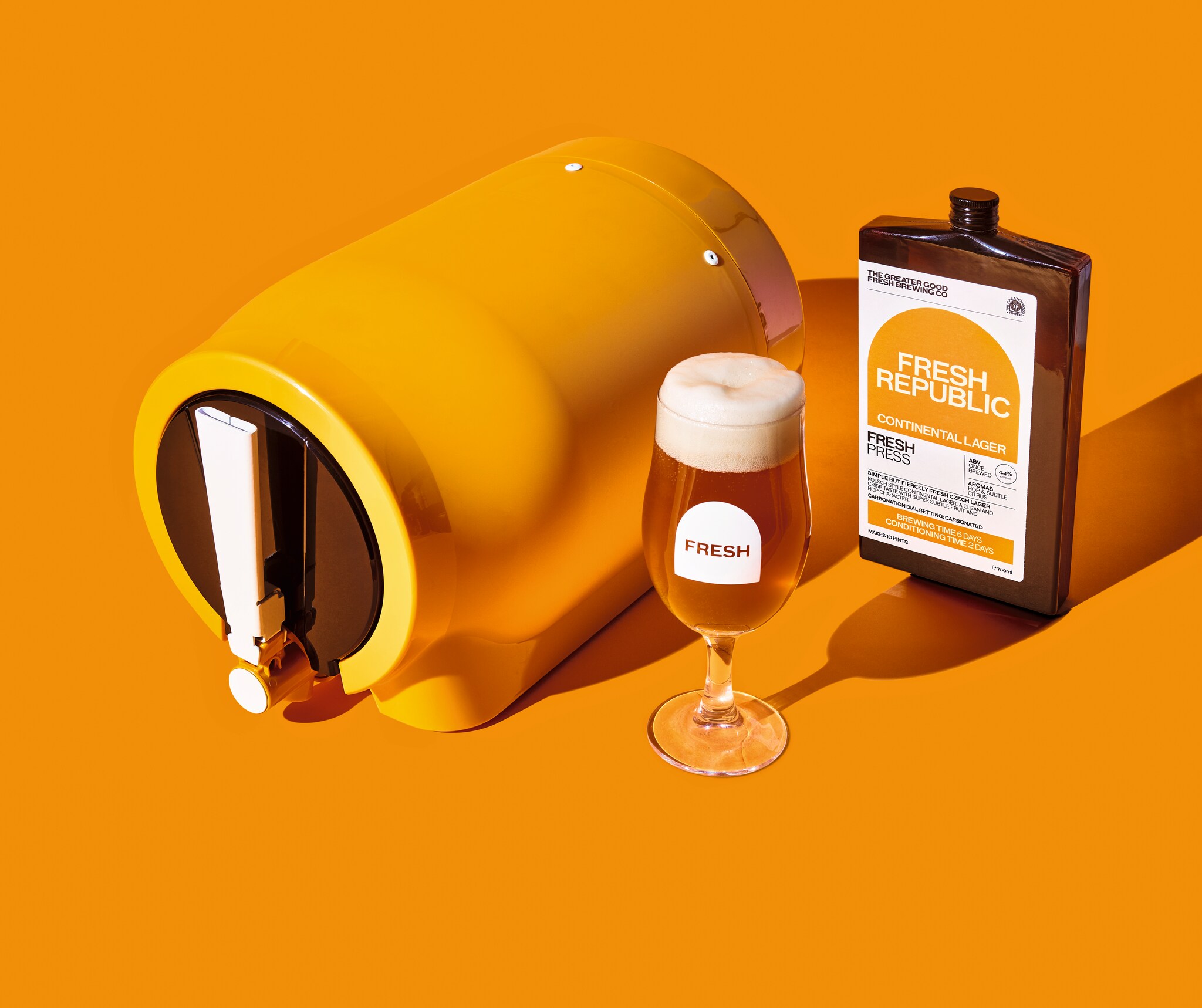 Il fermentatore Pinter, include due confezioni per produrre circa 10 litri di birra. 