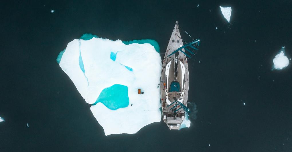 La barca Pangea utilizzata da Mike Horn nelle nuove imprese dal risvolto anche ecologico e ambientalista supportate da Panerai. 