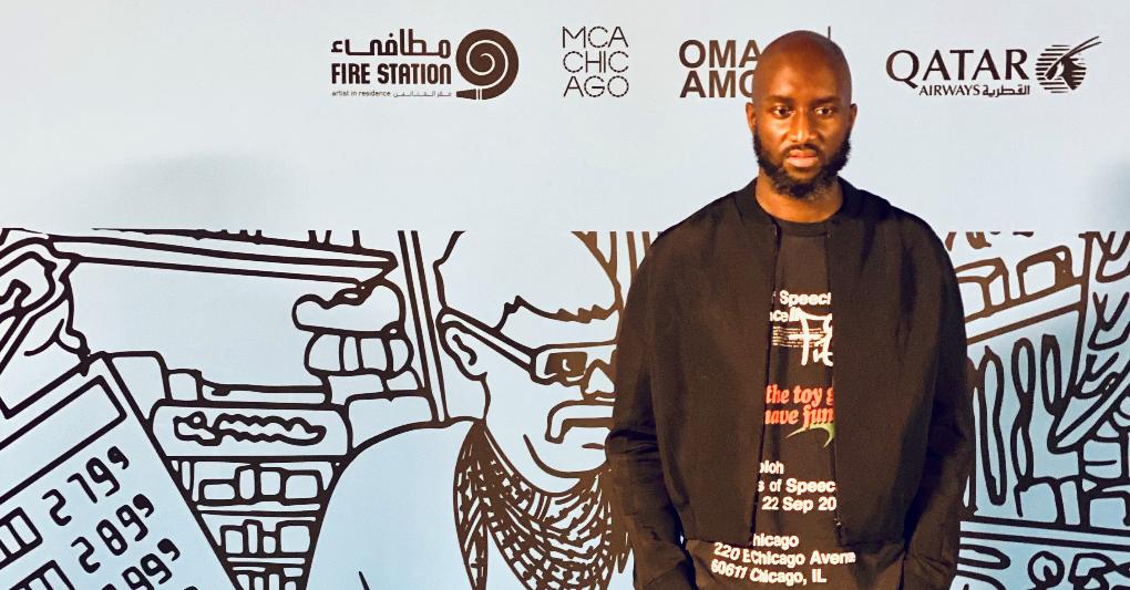 Virgil Abloh all’opening della sua mostra “Figures of Speech” (Mariangela Rossi). 