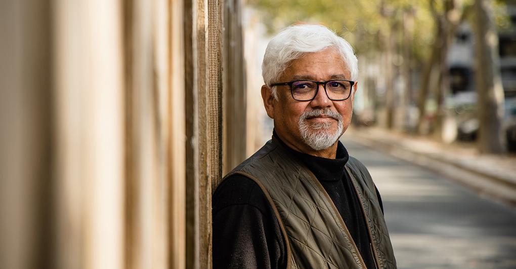 Amitav Ghosh. Foto Méthieu Génon. 