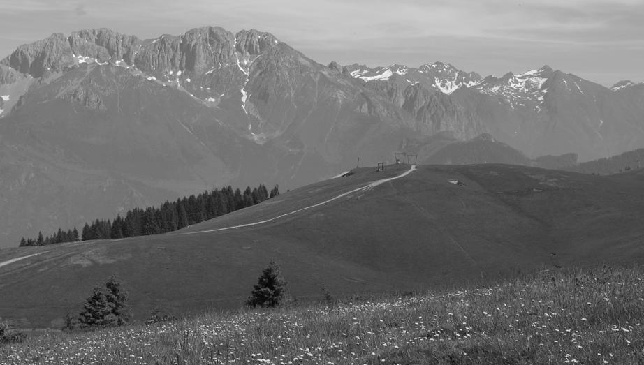 Una veduta del massiccio della Presolana, nelle Prealpi Bergamasche 
