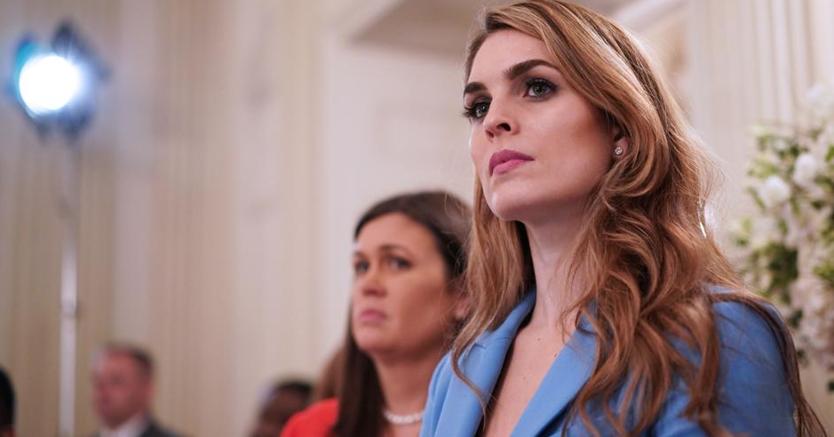 Ha Mentito Si Dimette Hicks Ex Modella E Addetta Stampa Di