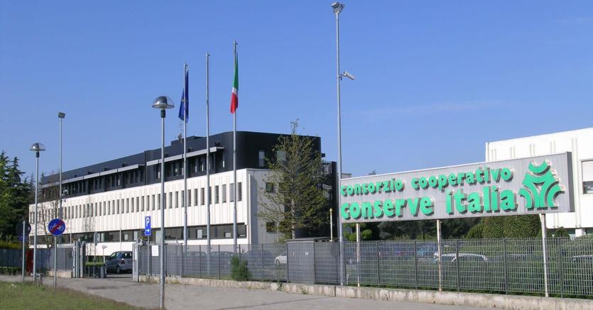 La sede di Conserve Italia. Per i dipendenti arriva il nuovo integrativo