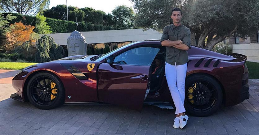 Cristiano Ronaldo può liberarsi. Il Real Madrid chiede all’agente un’offerta da 100 milioni