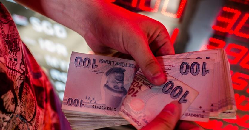 Banconote di lire turche (Afp)