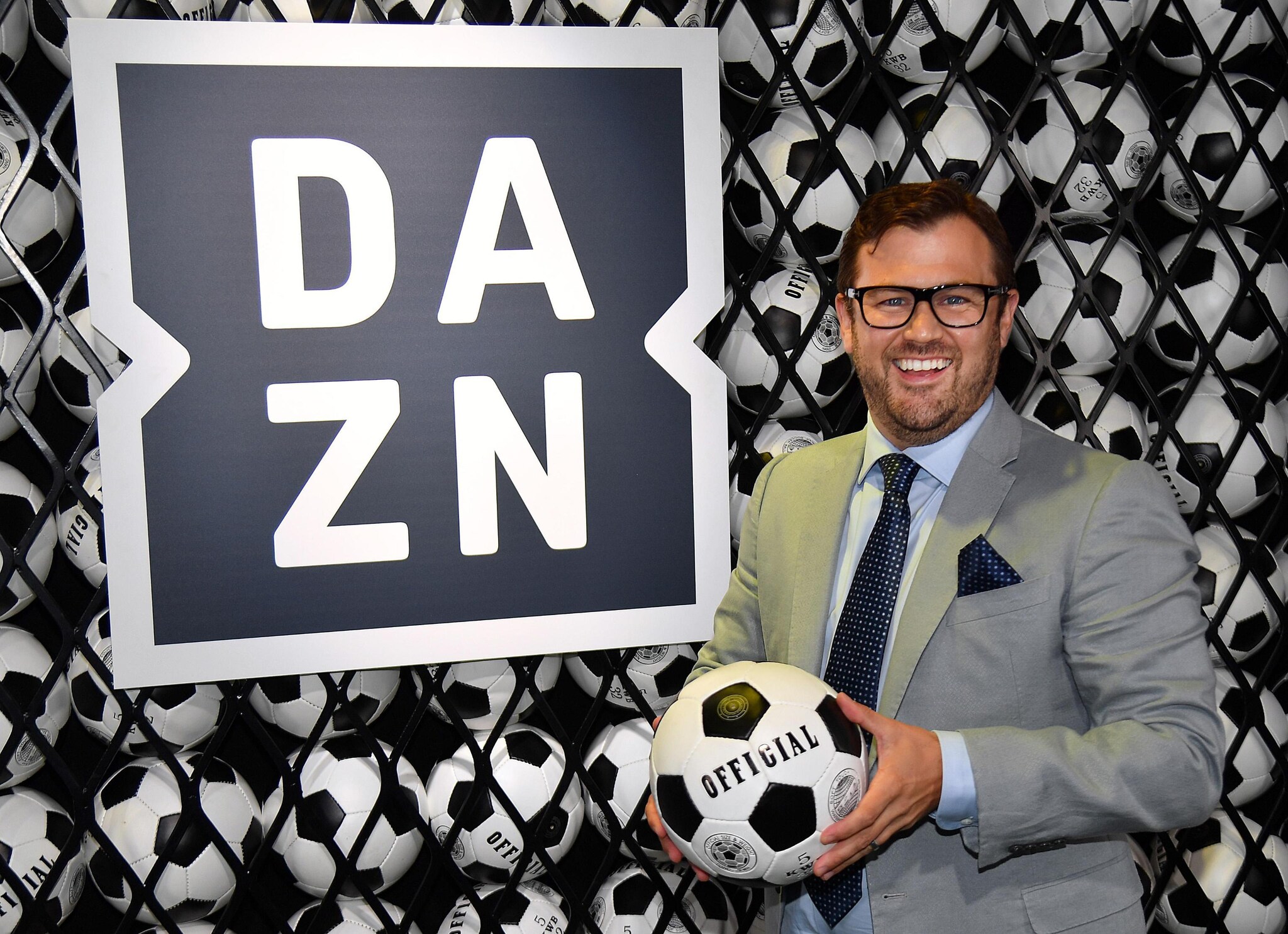 Dazn, Sky e gli altri: dalle 11.45 videoforum sul calcio ...
