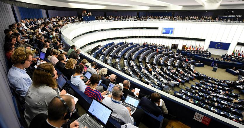 L’Europarlamento riunito in plenaria a Strasburgo