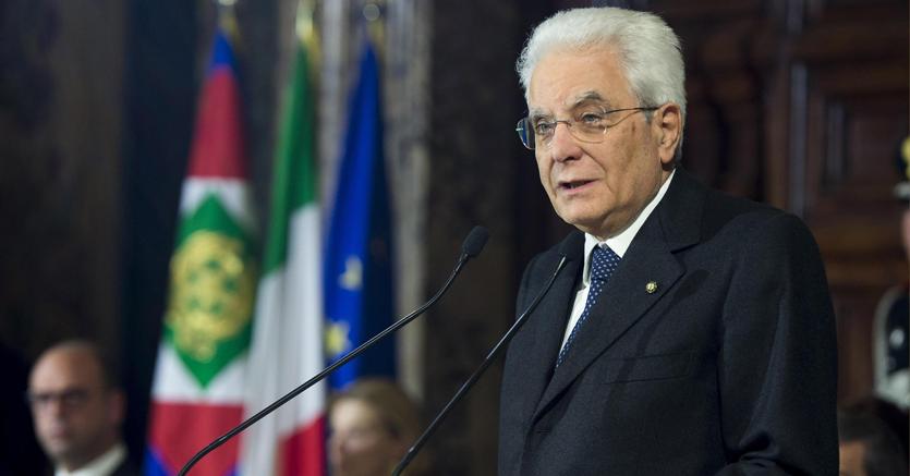 Il presidente della Repubblica Sergio Mattarella difende la stampa libera (Ansa)