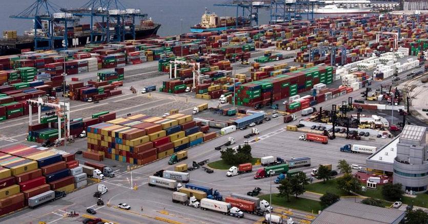 Sono entrati in vigore alle 5 del 24 settembre i dati commerciali tra Stati Uniti e Cina