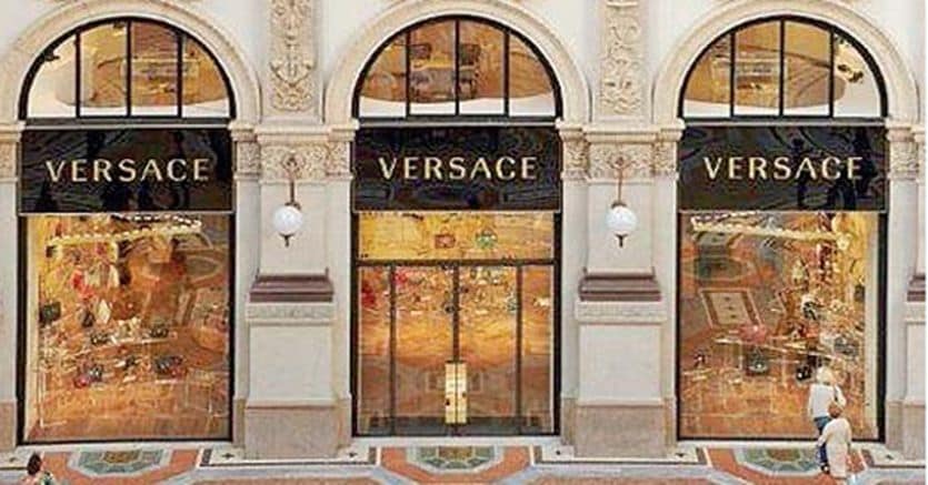 Versace va a Michael Kors - Ultima Ora