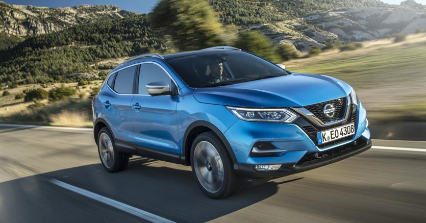 Nissan Qashqai Si Aggiorna E Debutta Il 1 3 Litri Benzina Ma Il