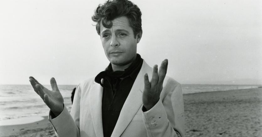 Marcello Mastroianni in La dolce vita, Cineteca di Bologna, Reporters Associati & Archivi